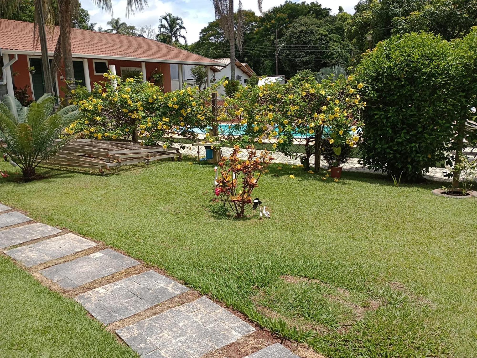 Pousada Chacara Vivalli Holambra Buitenkant foto