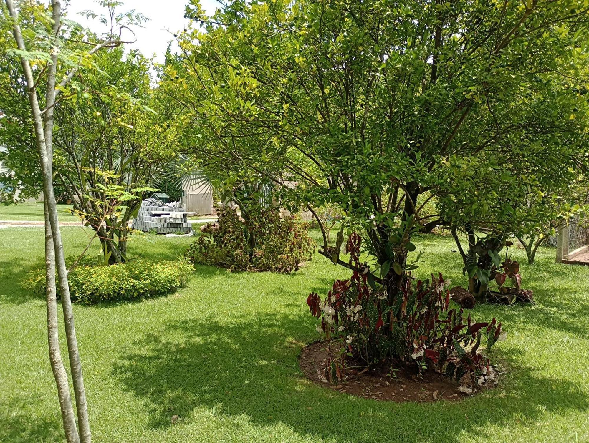 Pousada Chacara Vivalli Holambra Buitenkant foto